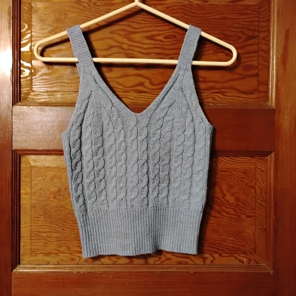 Size XS Knit Tank - Picture 1 of 3